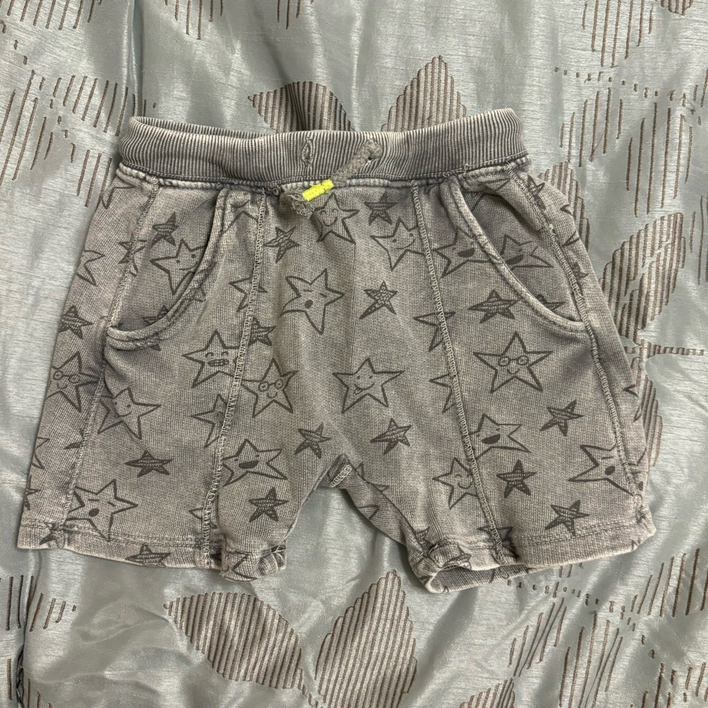 Zara Boy Shorts Size 3/4